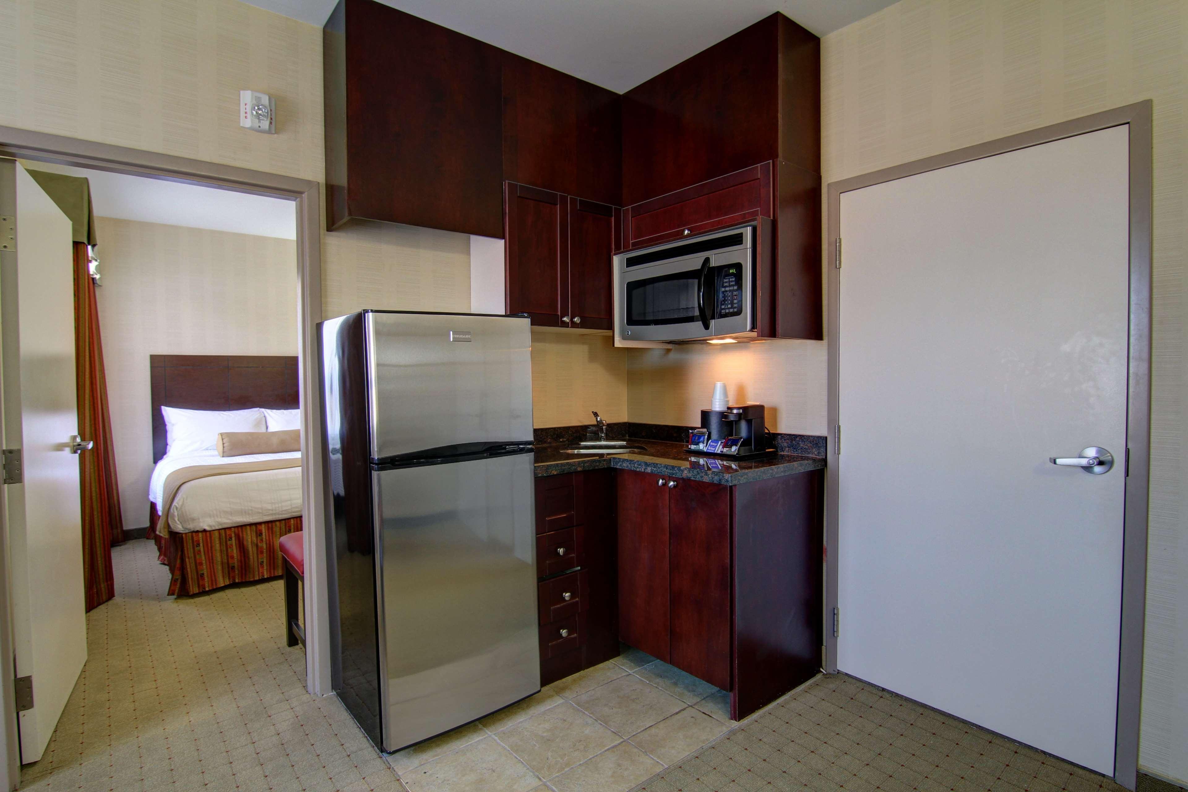 Best Western Plus Bowmanville Kültér fotó
