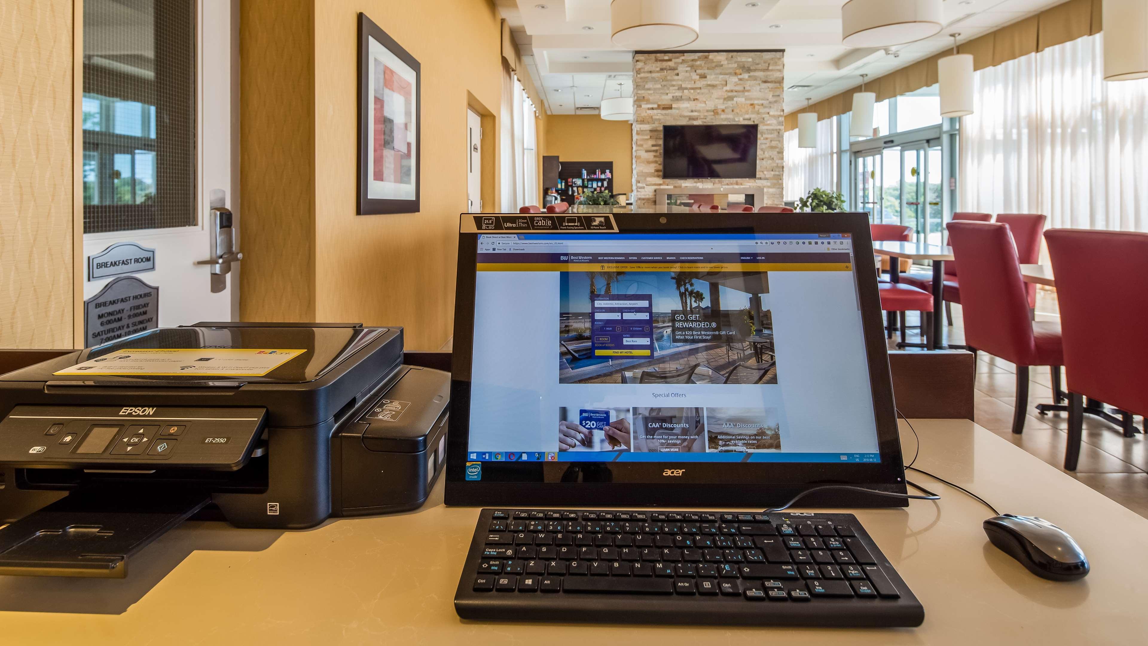 Best Western Plus Bowmanville Kültér fotó